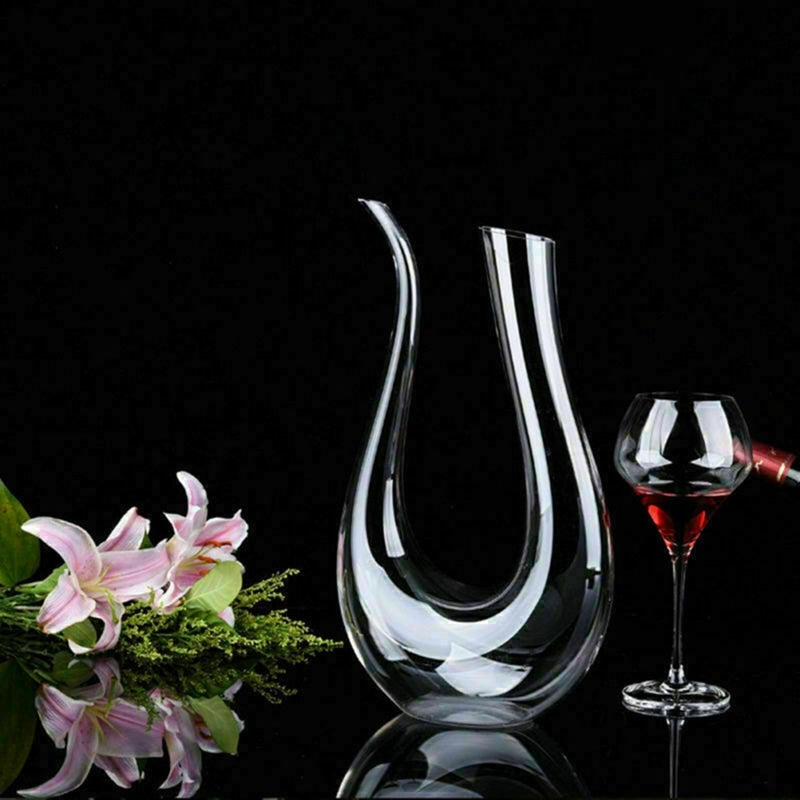 Crystal Swan-Inspired 1500ml Wine Decanter